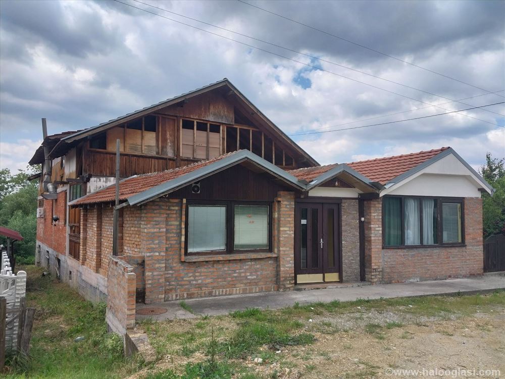 Коммерческое помещение 370m2 на участке 12ari-Belosevac — фото