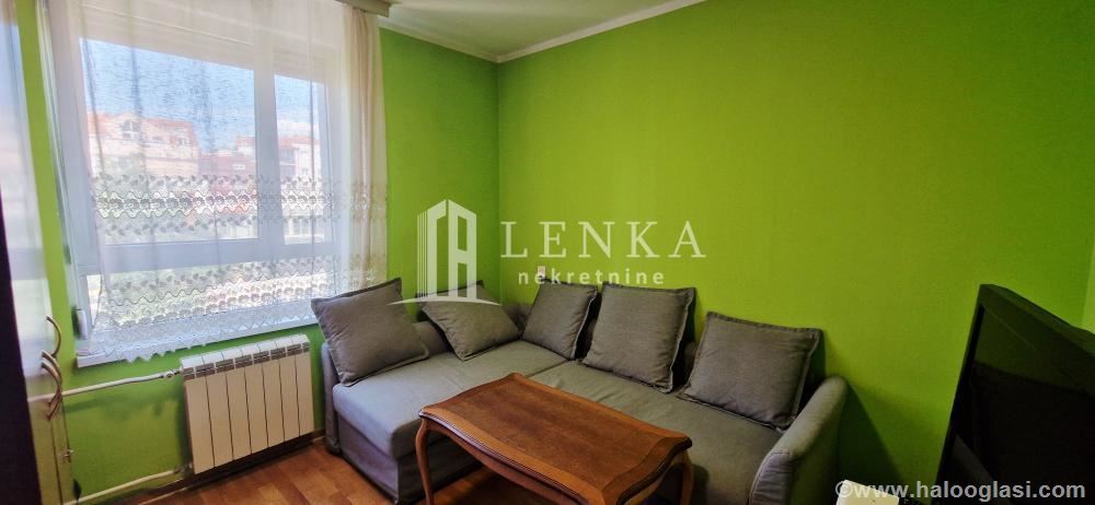 Apartment for sale near the BEOSHOPPING center 75m2 — photo