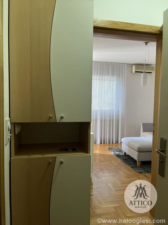 Fotografija stana 10 od 12