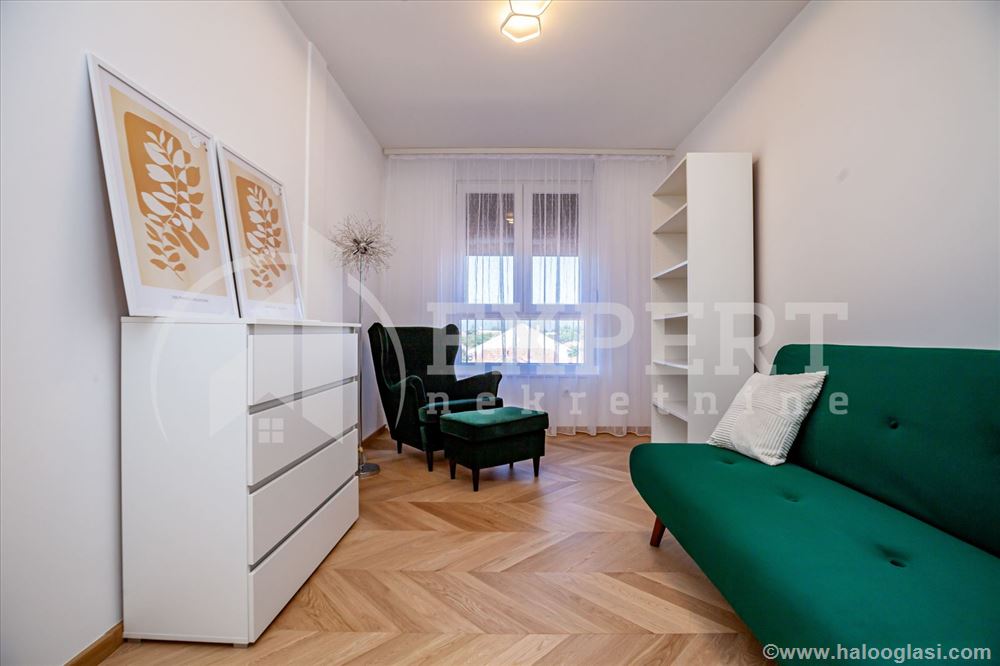 Fotografija stana 13 od 23