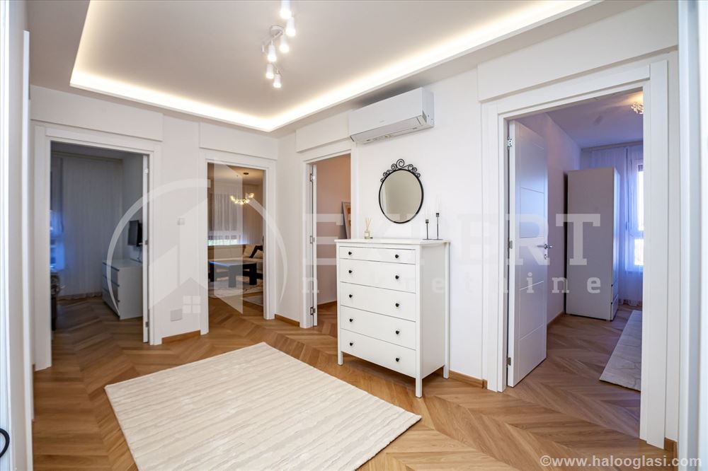 Fotografija stana 22 od 23