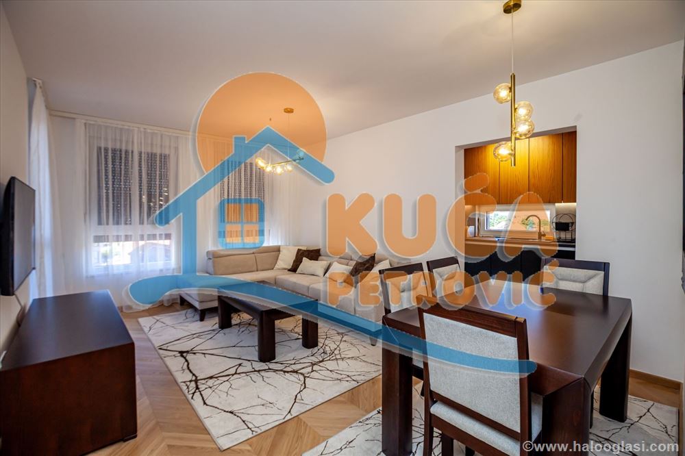 Fotografija stana 3 od 23