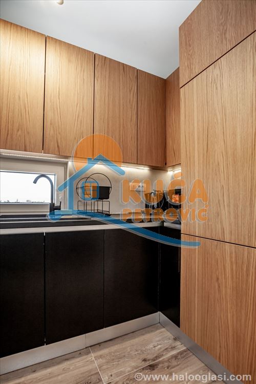 Fotografija stana 7 od 23