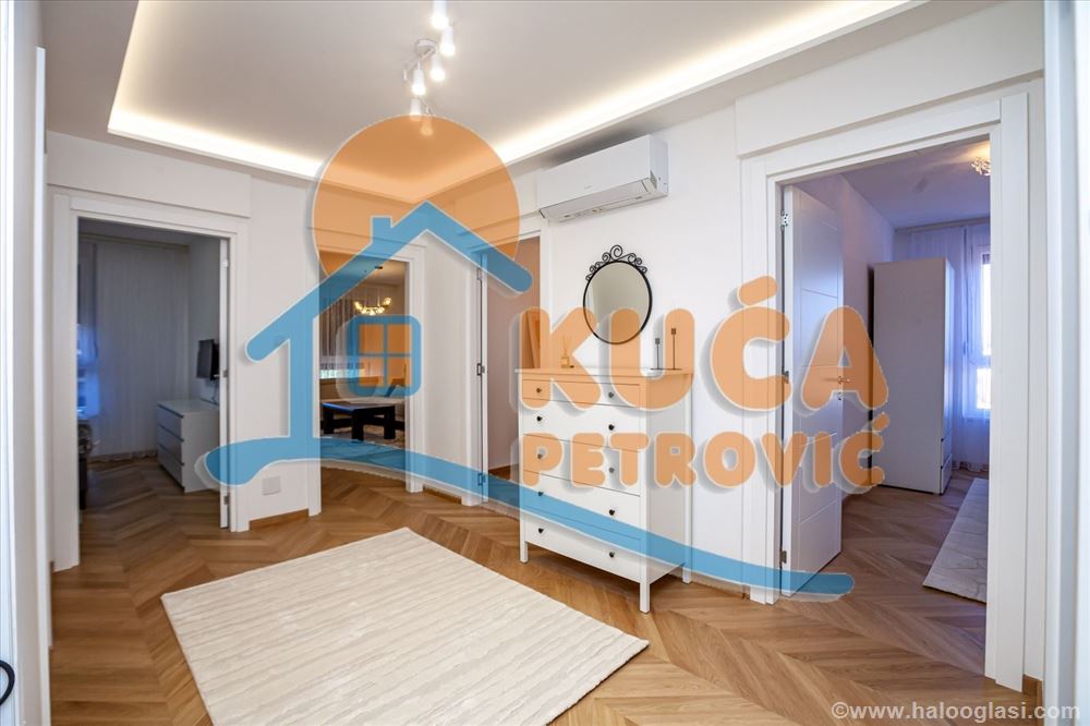 Fotografija stana 22 od 23