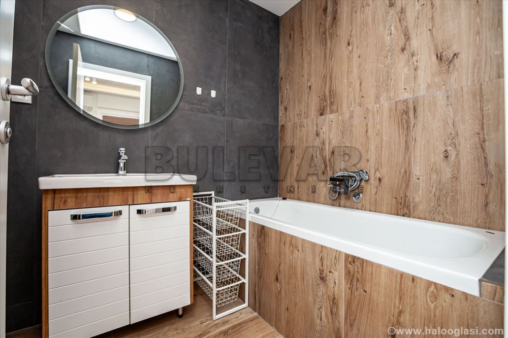 Fotografija stana 18 od 23