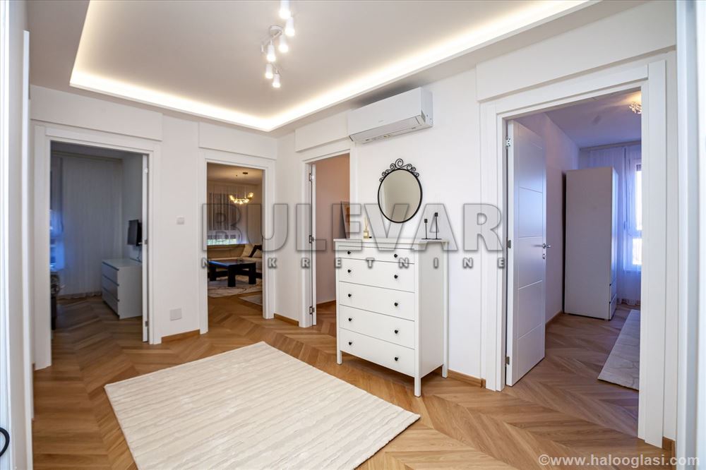 Fotografija stana 22 od 23