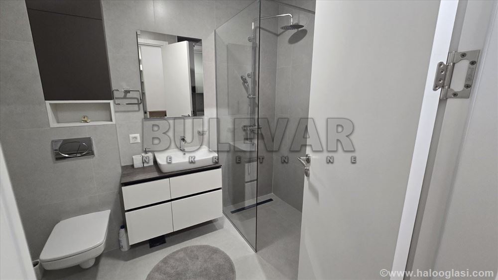 Fotografija stana 9 od 14