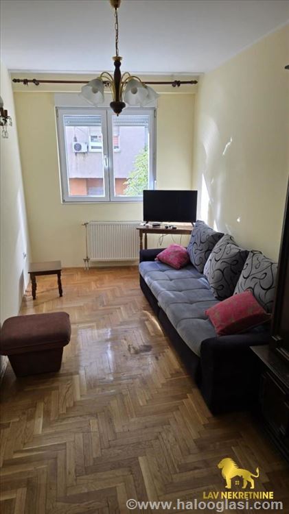 Fotografija stana 3 od 10