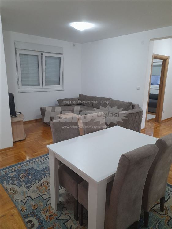 Fotografija stana 6 od 12