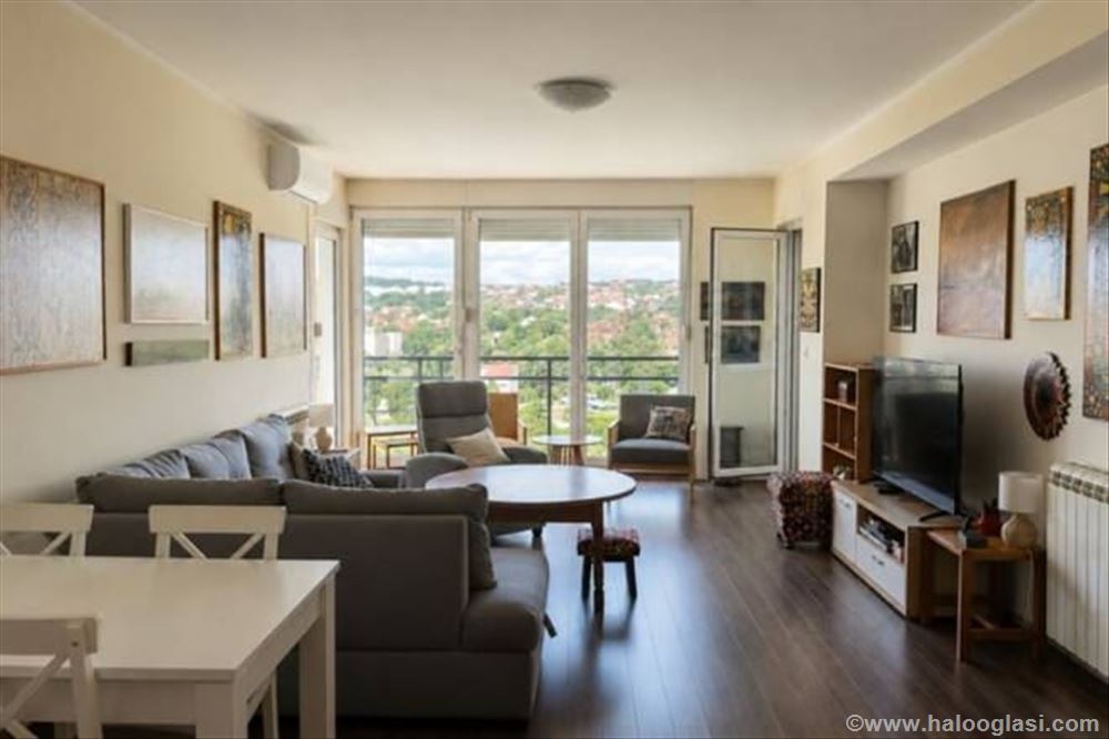Bright three-room apartment with terrace in Mirijevu, 77m2 — photo