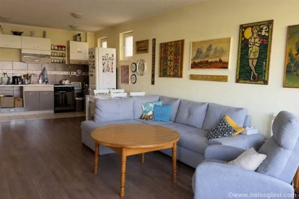 Bright three-room apartment with terrace in Mirijevu, 77m2 — photo