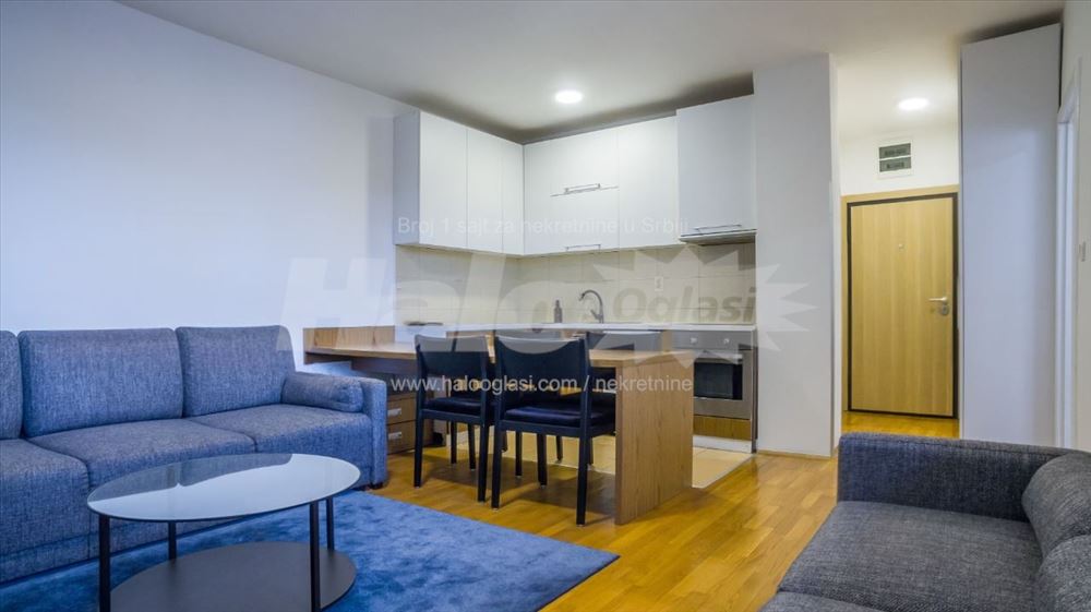 42m² - меблированная полуторакомнатная стан в терасоме — фото