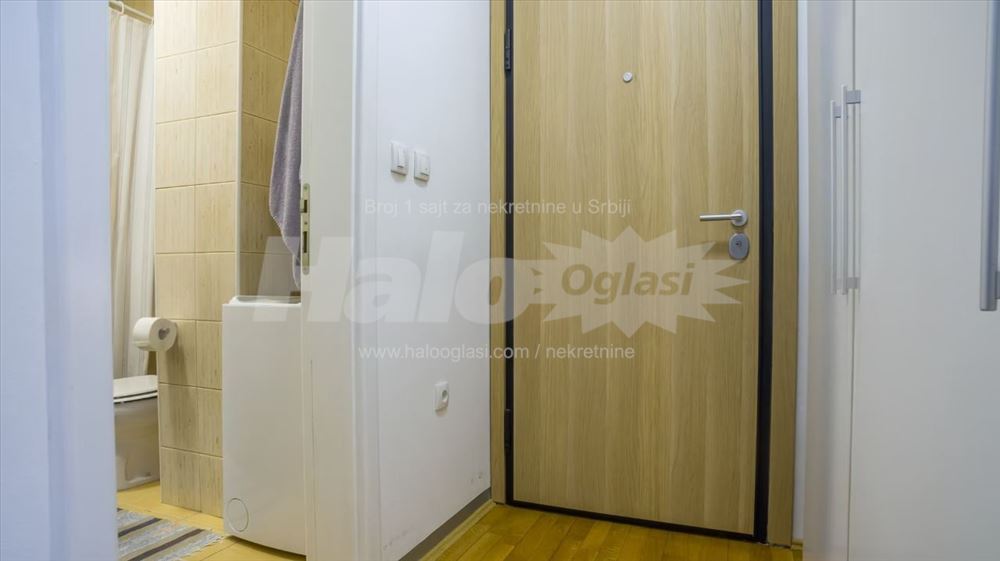 42m² - меблированная полуторакомнатная стан в терасоме — фото