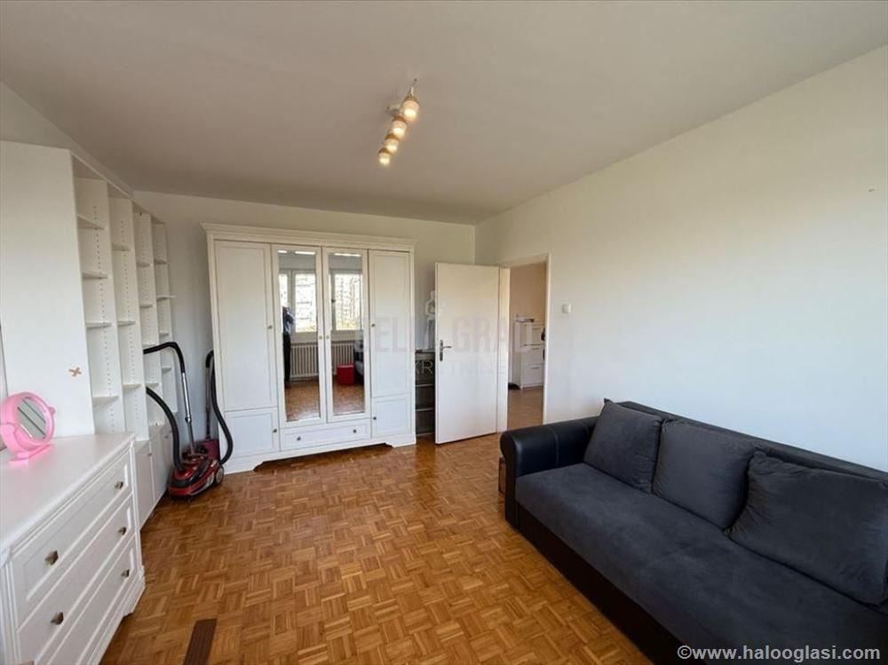 Top ponuda, Blok 45, renoviran, nadomak savskog ke — fotografija