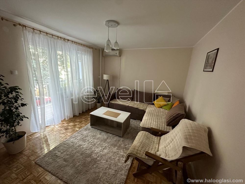 Apartment for sale with a price drop in Železnička stanica
