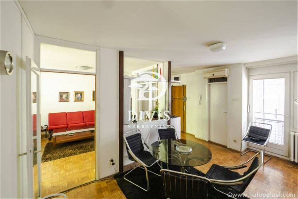 4.0 flat on Novom Beogradu in Bloku 19A, 98m2 — photo