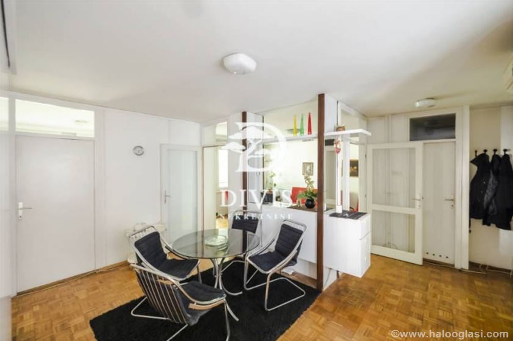 4.0 flat on Novom Beogradu in Bloku 19A, 98m2 — photo