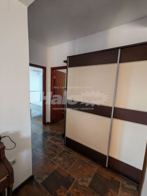 Fotografija stana 6 od 19
