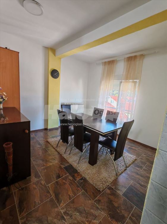 Fotografija stana 10 od 19