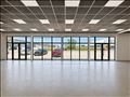 Top lokacija - Lokal - 700m² - Surčin, Vojvođanska