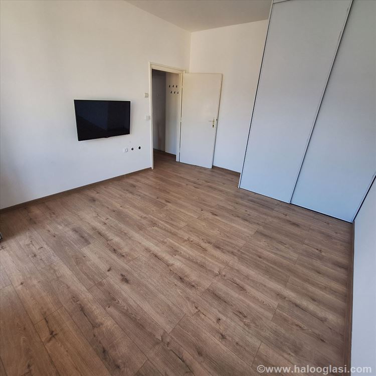 Fotografija stana 14 od 18