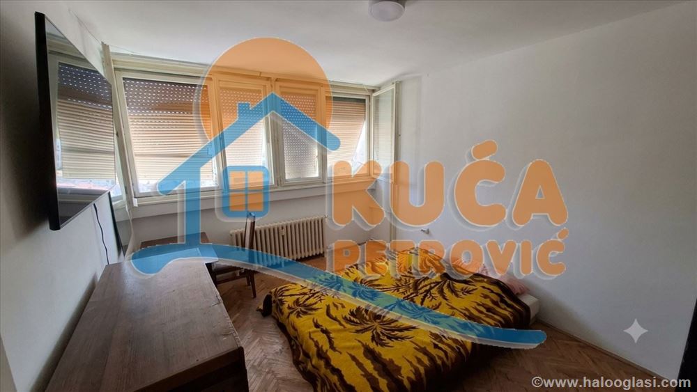 Двухкомнатная квартира в центре Ниша, 39m2 — фото