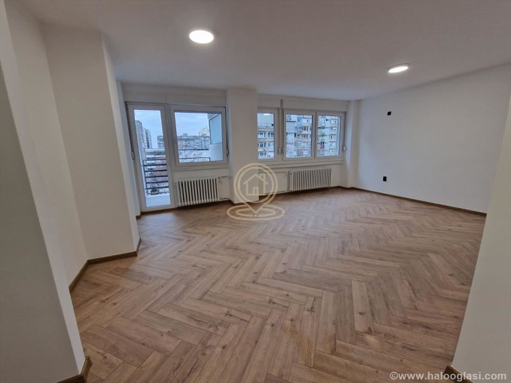 Apartment for sale with a price drop in Bulevar Oslobođenja
