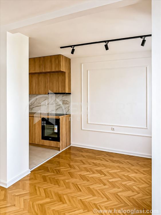 for rent unfurnished one-and-a-half-room apartment at Medijan — photo