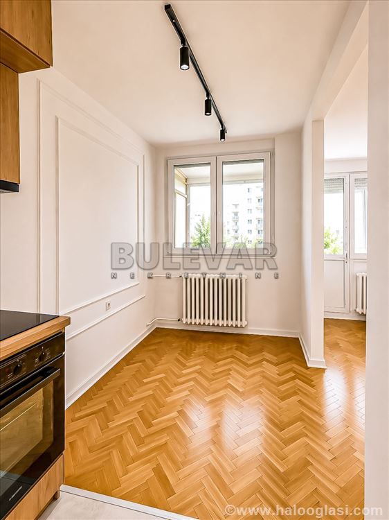 for rent unfurnished one-and-a-half-room apartment at Medijan — photo