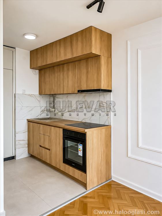 for rent unfurnished one-and-a-half-room apartment at Medijan — photo
