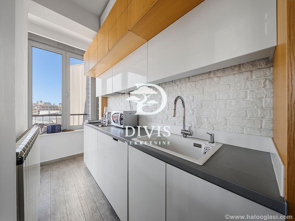 Exclusive 4.0 penthouse on Dorćolu terrace of 71m2 — photo