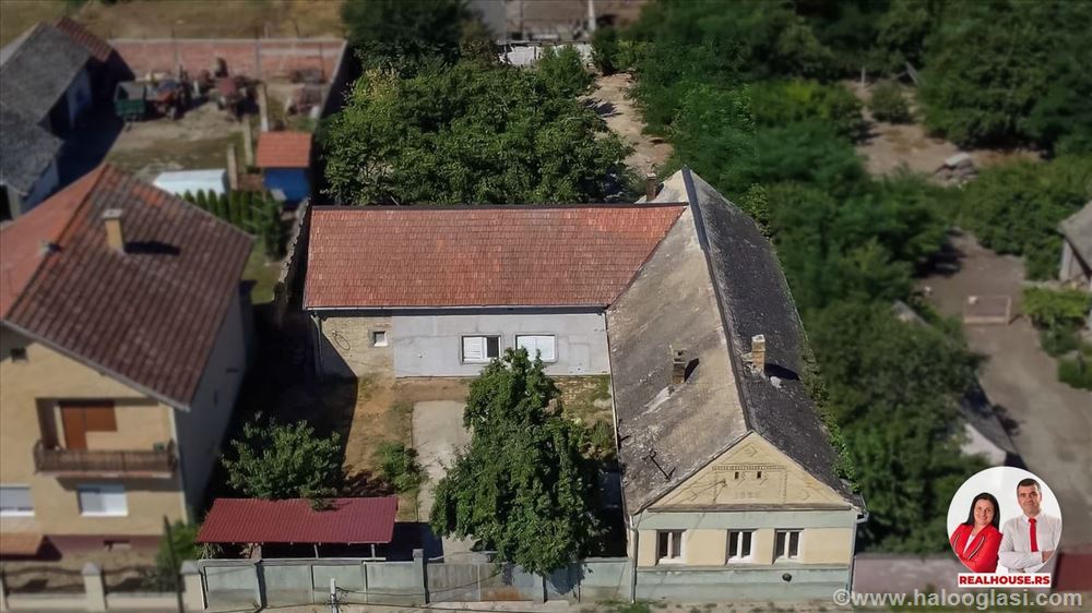 house in the countryside in Begeču — photo