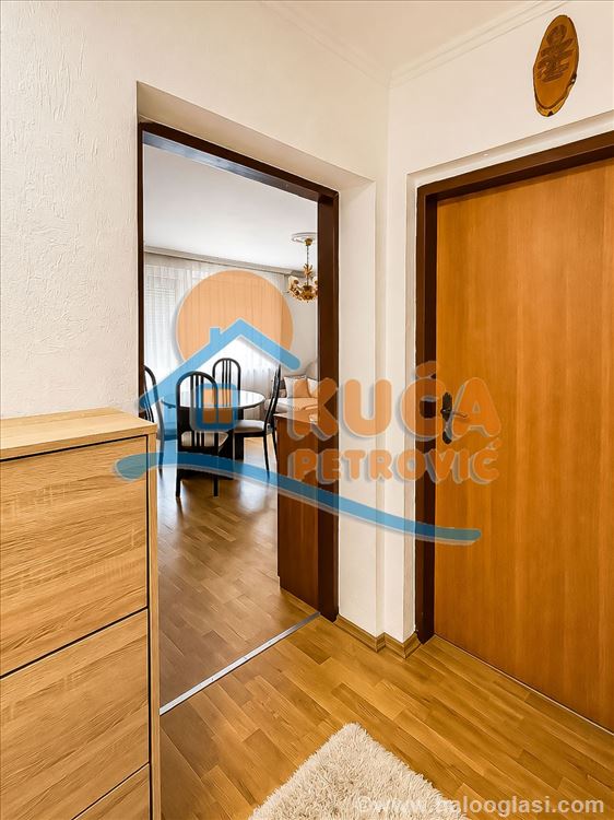 Fotografija stana 11 od 14