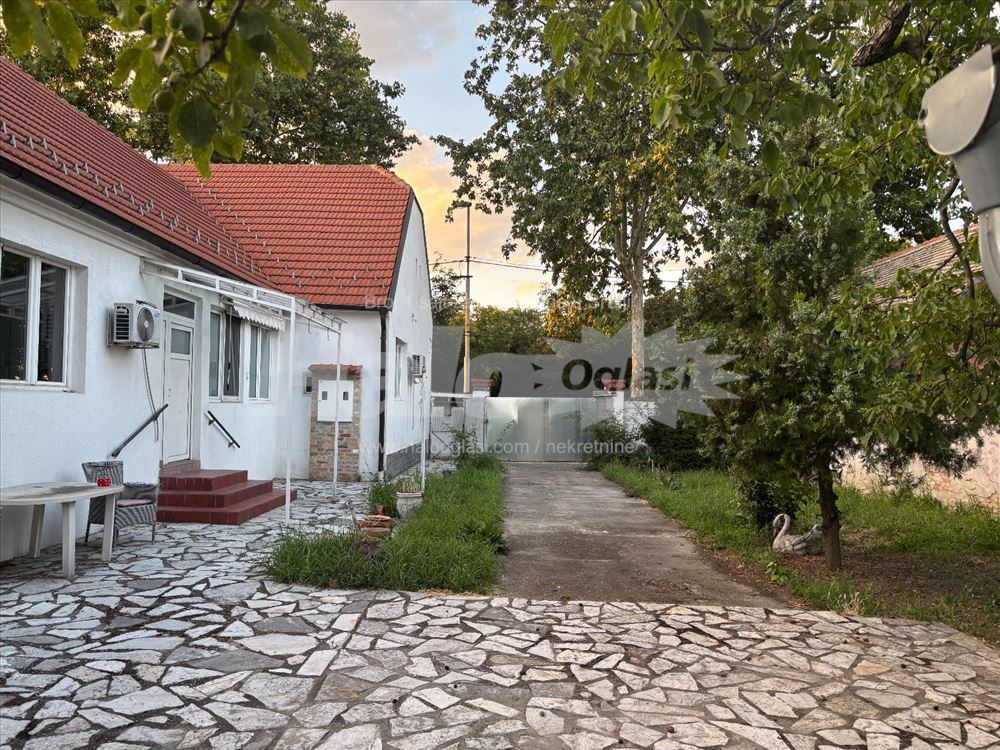 Zemun, Ugrinovačka, kuća 181m2, VLASNIK
