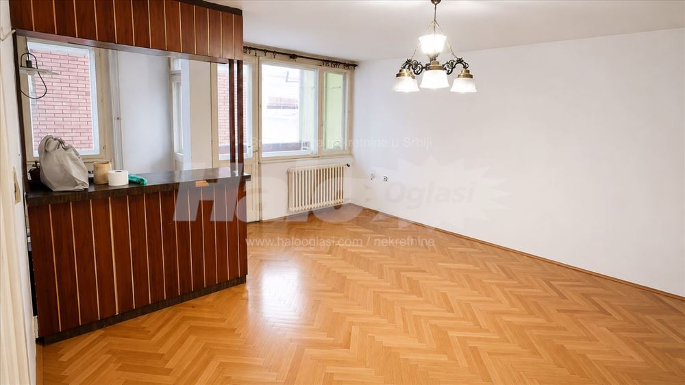 60m2, Ниш, Cara Uroša 13a — фото