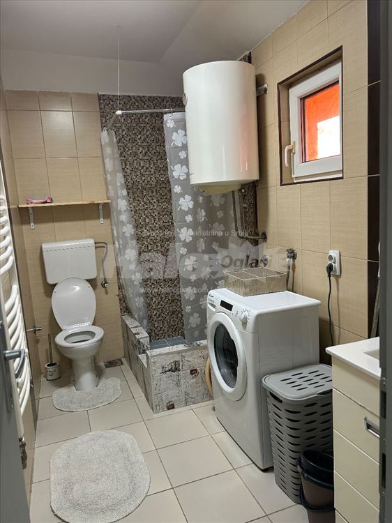 Сдаю 2.5 квартиру от 53m2 на длительный срок — фото