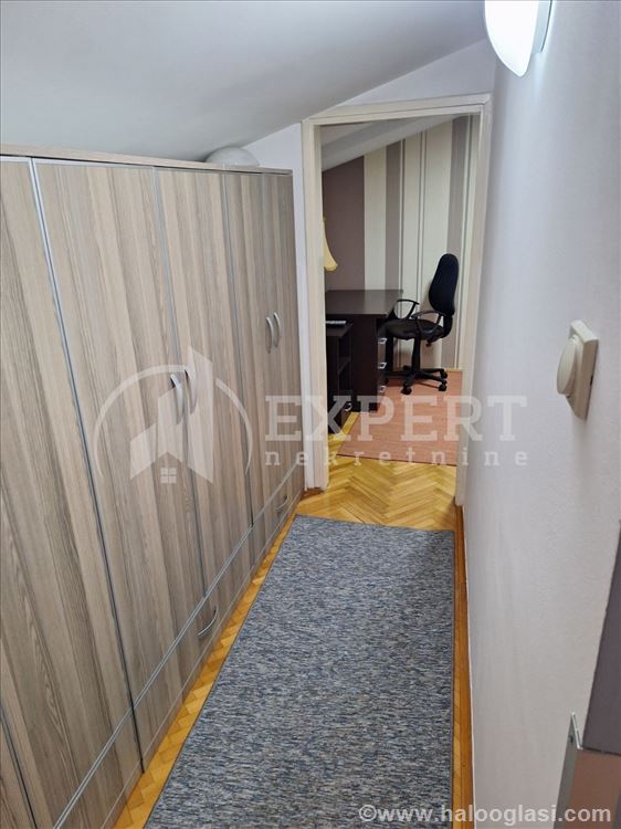 квартира 1.5, 44 m2 возле собора — фото