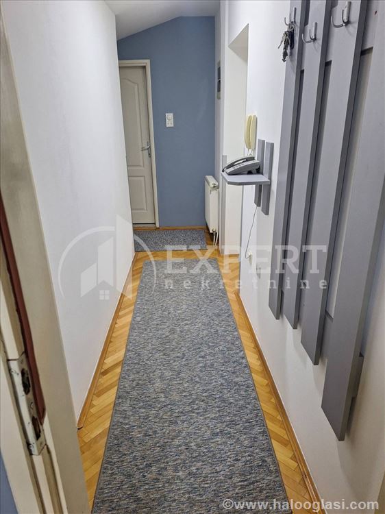 квартира 1.5, 44 m2 возле собора — фото