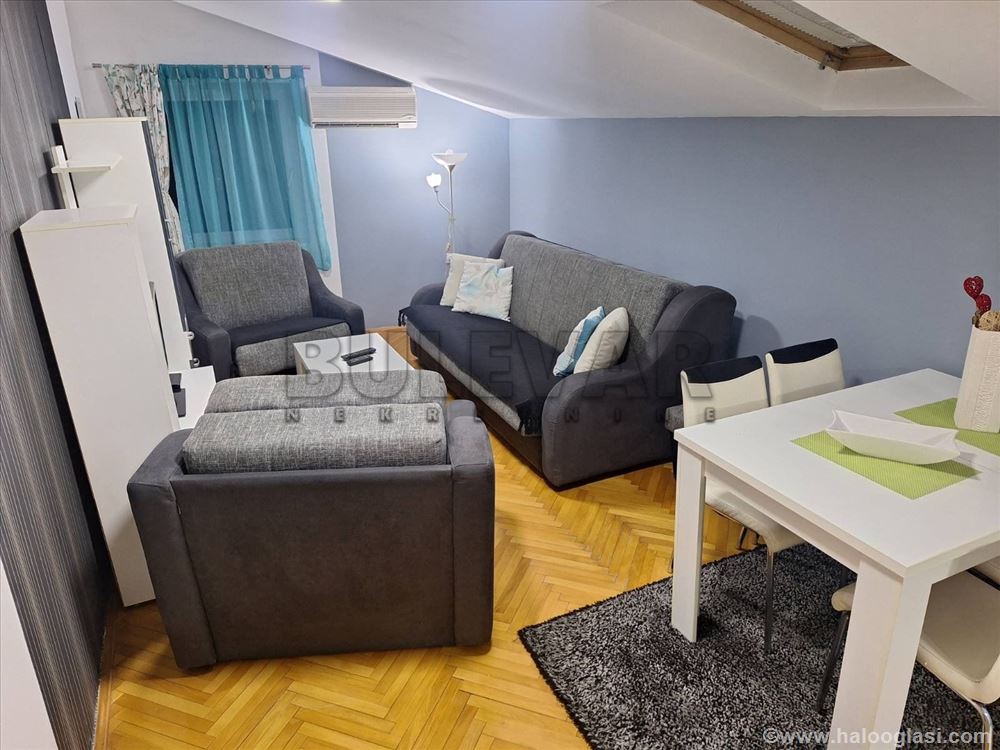 Apartment 1.5, 44 m2 near Saborne church — photo