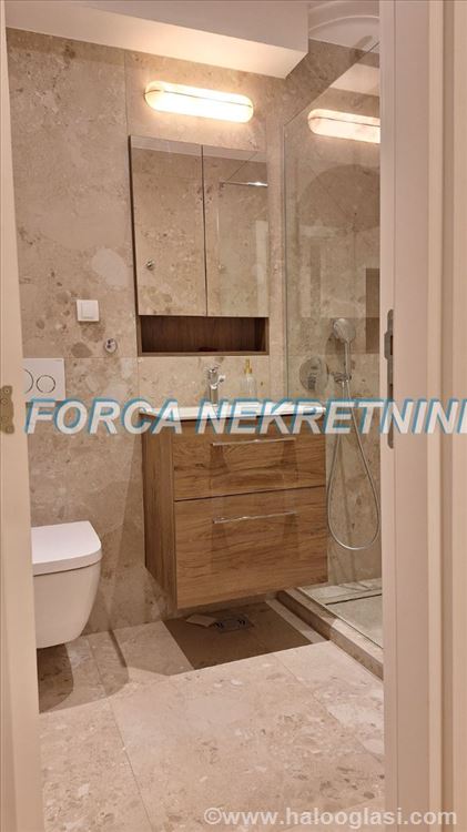 Fotografija stana 14 od 19