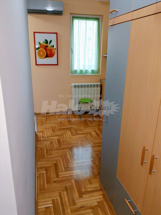 Fotografija stana 10 od 18