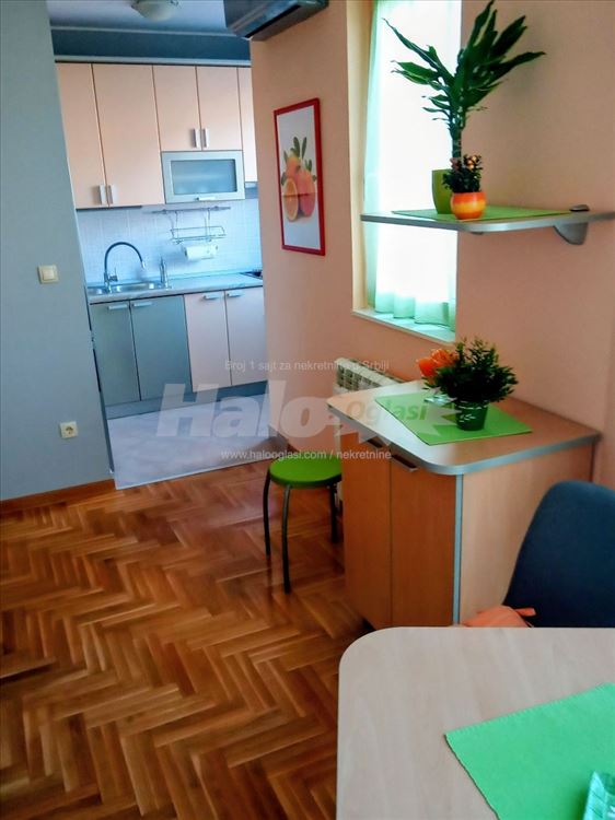 Fotografija stana 14 od 18