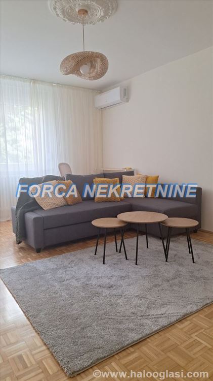 Fotografija stana 3 od 19