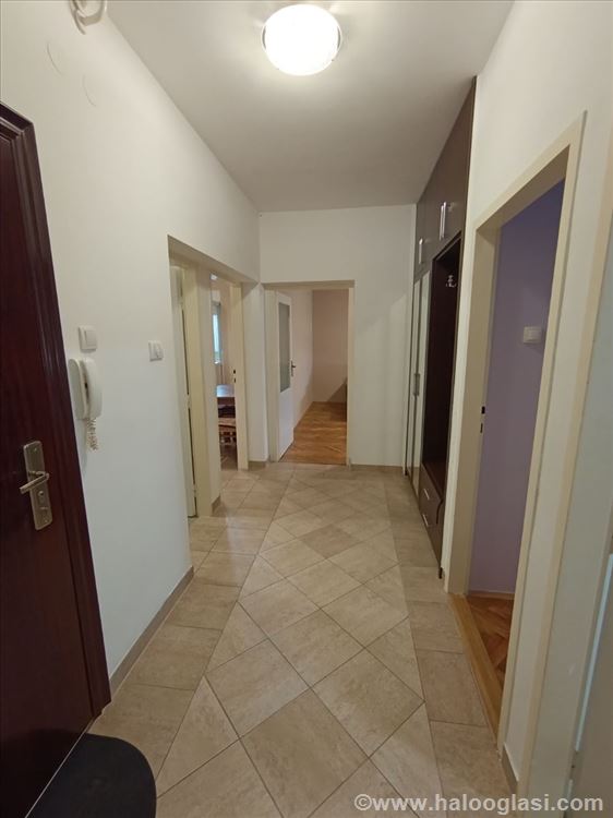 Fotografija stana 8 od 15