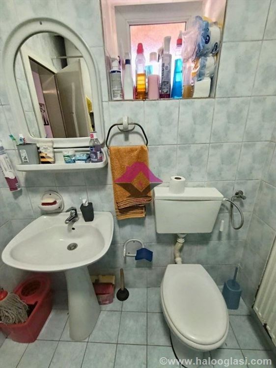 Центр Нови-Сада, 1,5-комнатная дуплекс-квартира, 26м2+терраса, продаётся — фото