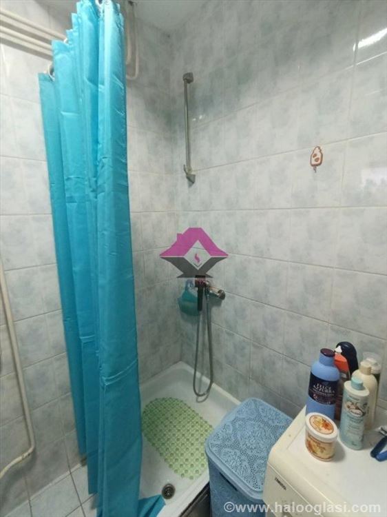Центр Нови-Сада, 1,5-комнатная дуплекс-квартира, 26м2+терраса, продаётся — фото