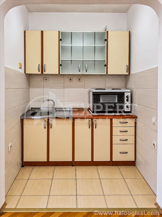 Fotografija stana 3 od 7