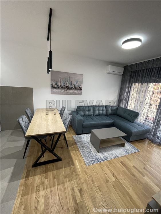 Fotografija stana 3 od 14