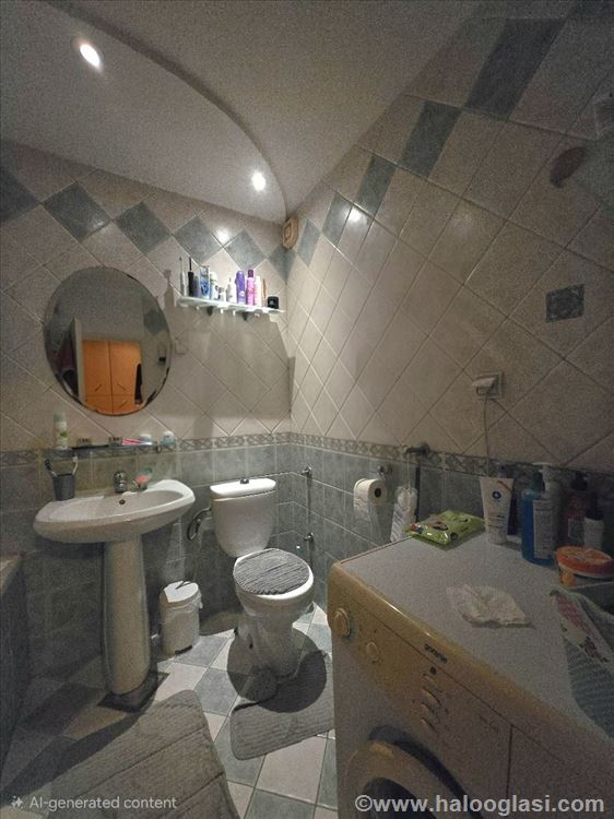 Banjca kod TC, uknjižen brzo useljiv stan — fotografija