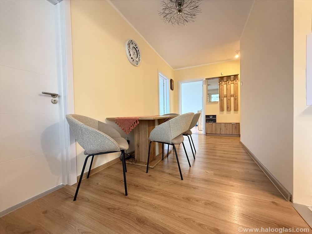 two-room apartment from 64 m² to Voždovcu — photo